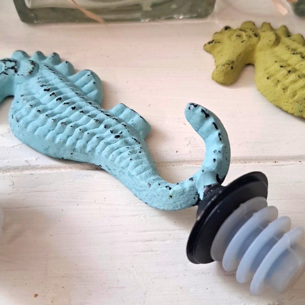 Seahorse Glass Bottles Trio - Picture 7 of 8